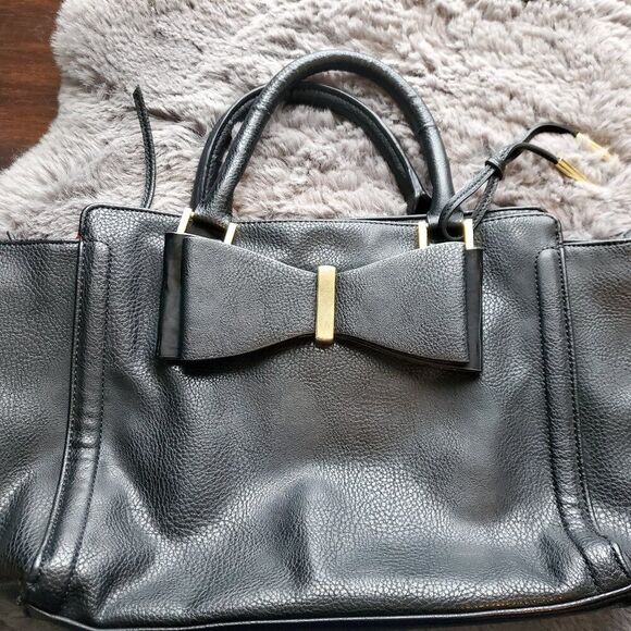 Leather Carlos Santana Bow Purse - Picture 4 of 9